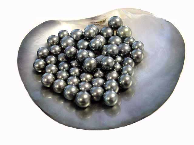 Loose Pearls